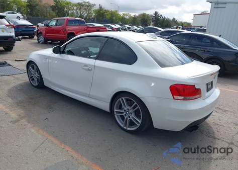 2013 BMW 135I z USA, uszkodzony, nr VIN WBAUC9C59DVM13772